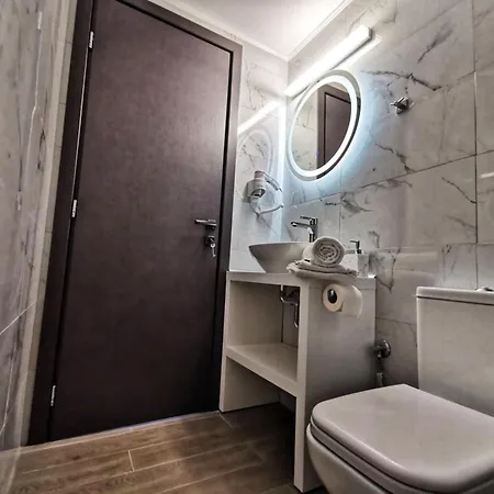 Sunrise Luxury Seaside Appartement Paránimfoi